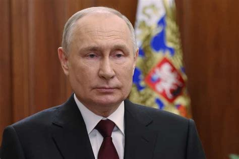 Rusia Putin Oficialmente Registrado Como Candidato En Las Elecciones