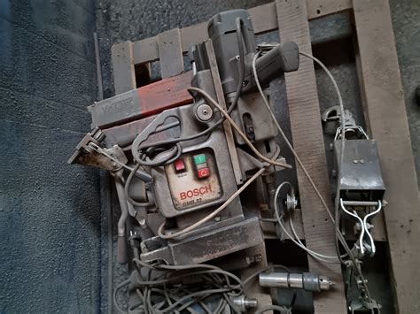 Магнитный сверлильный станок BOSCH GBM 50-2 Professional купить б/у в ...