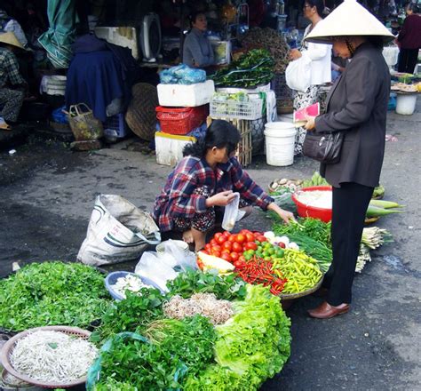 Fresh Food Markets in South East Asia – Gourmanda