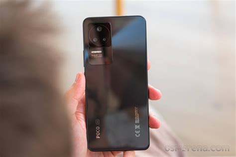 Poco F4 review: Design, build, handling