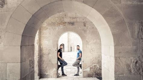 Voyage gay Tout ce que vous devez savoir pour préparer votre voyage en Grain of sound