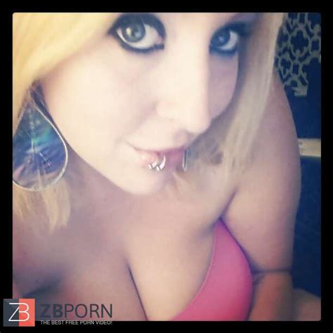 Mara Jane AKA Blinking Daisys ZB Porn