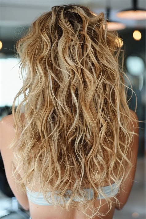 Divine Dirty Blonde Hair Color Ideas That Are Totally On Trend