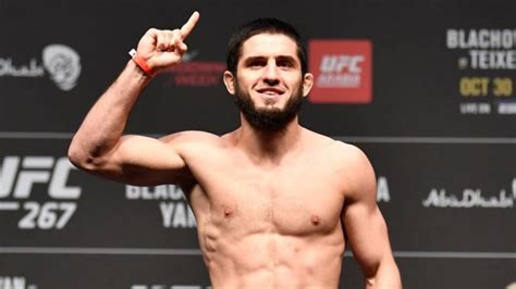 Ufc Preview Charles Oliveira Vs Islam Makhachev Betting Guide