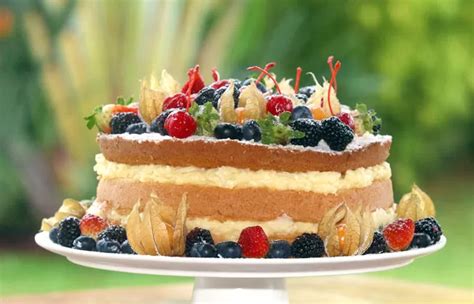 Receita De Fam Lia Naked Cake De Coco Frutas Vermelhas