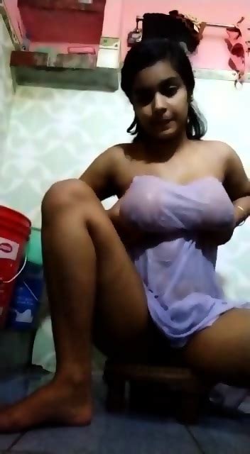 Lankan Big Boob Girl
