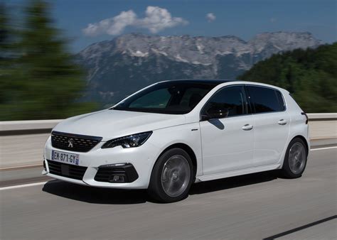 Peugeot 308 T9 рестайлинг Пежо 308 стоимость цена