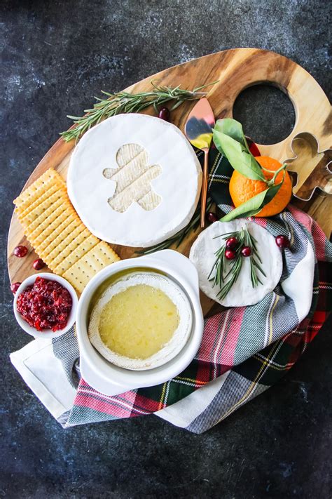 6 Delicious And Easy Brie Appetizer Ideas A Pretty Life In The Suburbs