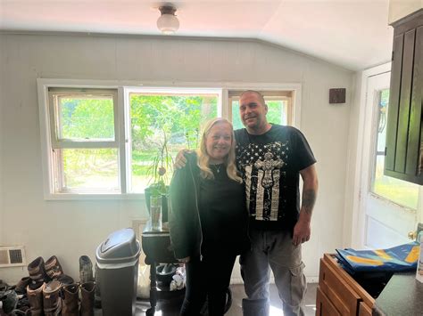 Drivers are reporting long wait times for a DMV New Jersey inspection today 25