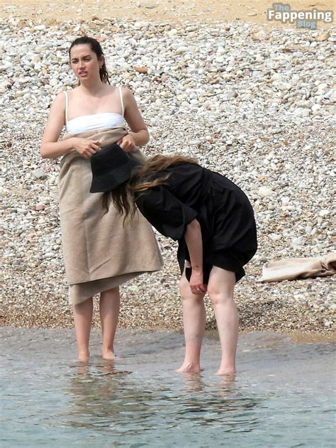 Ana De Armas Page Nude Celebs The Fappening Forum