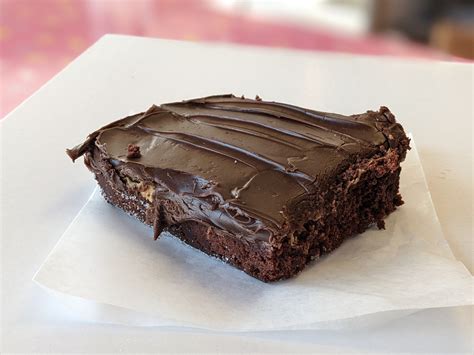 Brownies (pack of 4) | Royal Donut