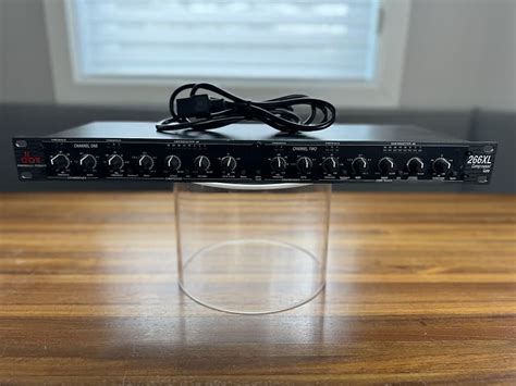 dbx  xl compressor gate black reverb