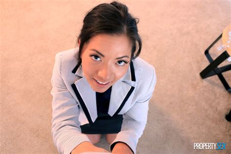 Asian Stunner Morgan Lee Pleasuring Her Lover In Pov Milf Fox