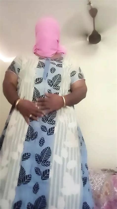 Indian Aunty Hot Scene In Bedroom Amateur Porn By FapHouse XHamster