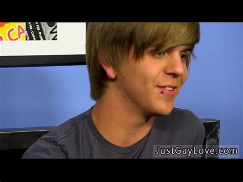 Caliente francés gay Sexo gratis Incluso sin embargo Facebook odia por