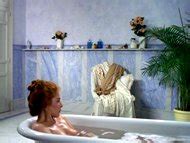 Naked Nina Agustí in Entre naranjos