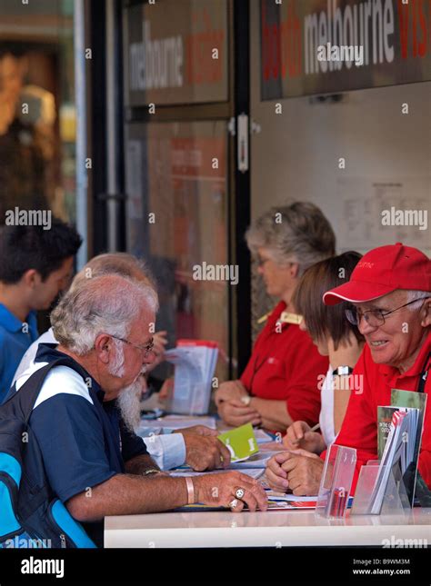 Visitor Information Booth Hi Res Stock Photography And Images Alamy