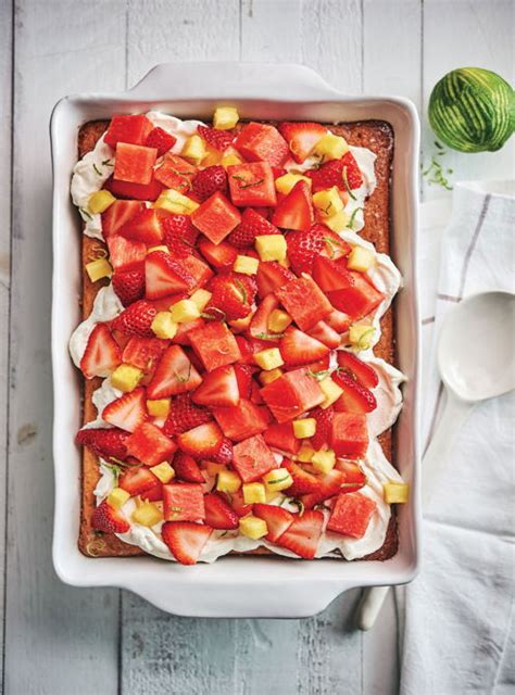 Gâteau aux trois laits tres leches aux fraises et au melon deau