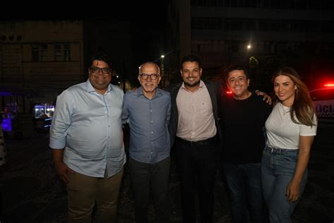 Fabiano Oliveira Prestigia Abertura Oficial Do Natal Iluminado C Mara