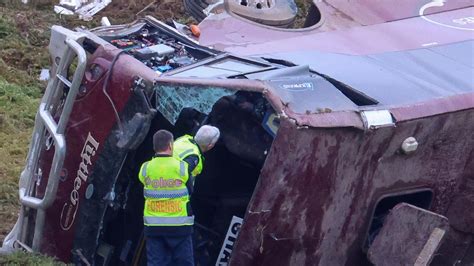 Melbourne Loreto School Bus Crash Injures 27 Girls As 2 Critical