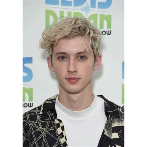 Troye Sivan Inside For Troye Sivan At Elvis Duran And The Morning Show