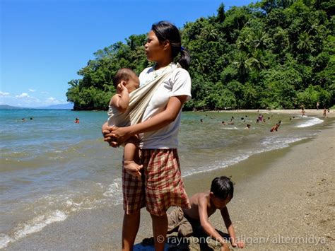 Photo Essay | Celebrating Mangyan culture amid repression - Altermidya