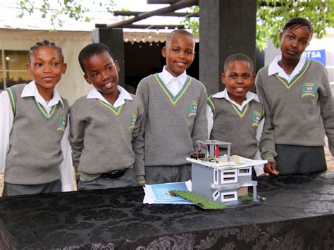 Expect more chaotic robotics projects coming from michael reeves 6