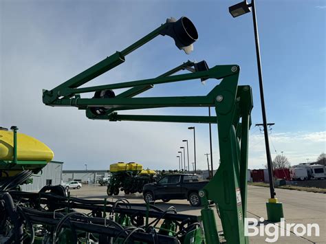 John Deere Nt Exactemerge R Planter Bigiron Auctions