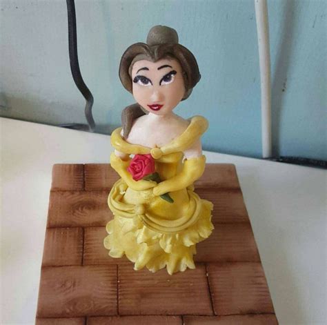 Model Of Belle From Beauty And The Beast Beauty And The Beast