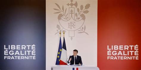 Impôts les 2 milliards d euros de baisse promis par Emmanuel Macron