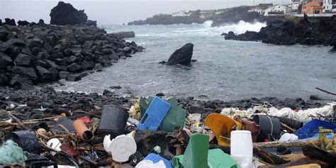 Le 7e Continent De Plastique Ces Tourbillons De Déchets Dans Les Océans