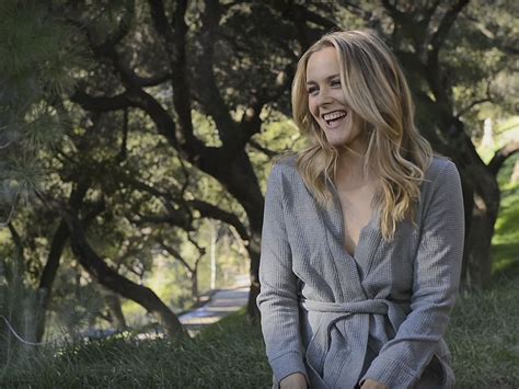 Alicia Silverstone Strips Down To Explain Why She Would Rather Go Naked Than Wear Wool