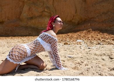 Hot Sexy Curvy Woman Red Hair Stock Photo 1780168739 Shutterstock