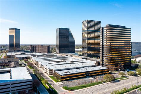 Southfield Town Center sale collapses, sources say | Crain's Detroit