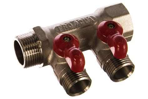 Коллектор с отсекающими кранами (плоскость) PRO AQUA 3/4, 2 х 1/2 V100 ...