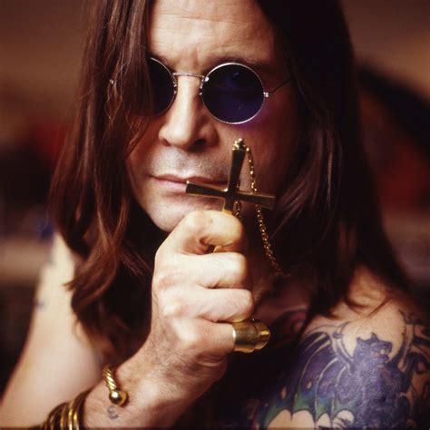 16 Phrases To Avoid With an Eldest Daughter, Psychologists Say - Parade