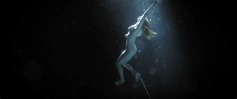 Nude Video Celebs Laura Sophia Becker Nude Nadine Landert Sexy Zoe