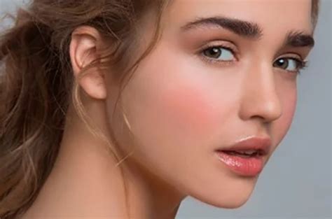 Perfect Nude Makeup How To Do It Right