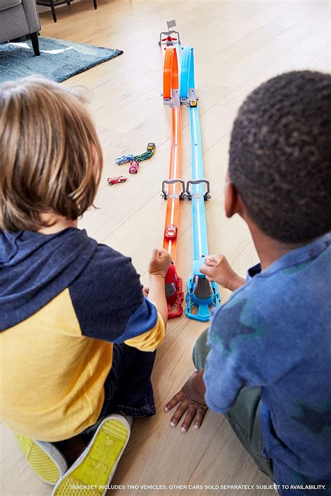 Hot Wheels Podwójny Tor z Pętlami metry autka GFH