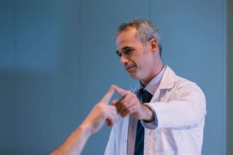 MRgFUS Focused Brain Ultrasound - Precision Brain, Spine & Pain Centre