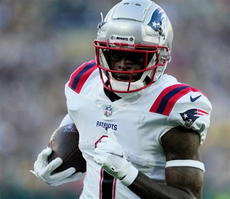 DeVante Parker injury update: Latest on Patriots WR for fantasy ...