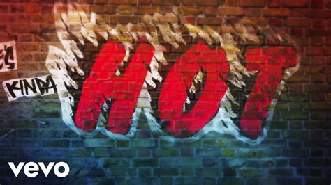 5 Seconds Of Summer She S Kinda Hot Lyric Video YouTube