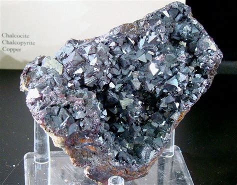 Куприт_минералогические находки