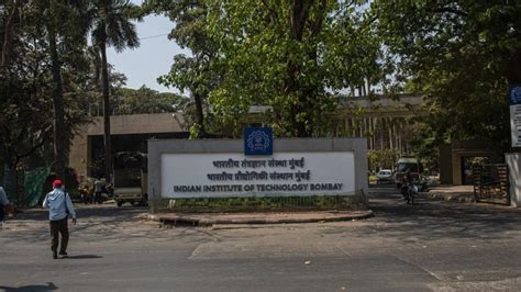 1,150 IIT-Bombay students got job offers during 2020-21 placement season | Mumbai news ...