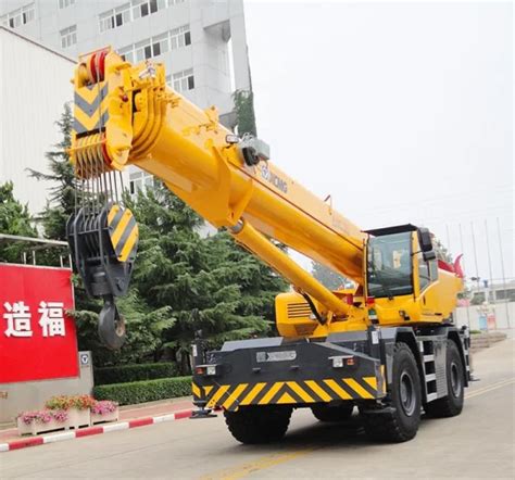 Xcmg High Performance Truck Crane Xcr Ton Mobile Rough Terrain