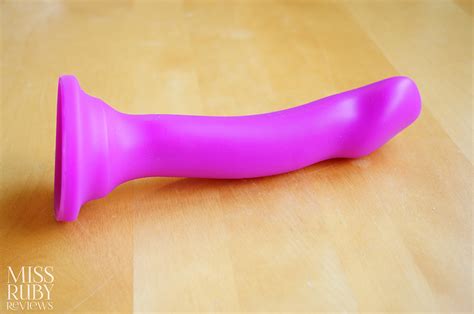 Review Blush Real Nude Helio Silicone Suction Cup Dildo Miss Ruby Reviews