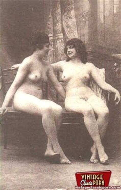 Xxx Hairy Twenties Wifes Showing Their Natural Nude Bod XXX Dessert