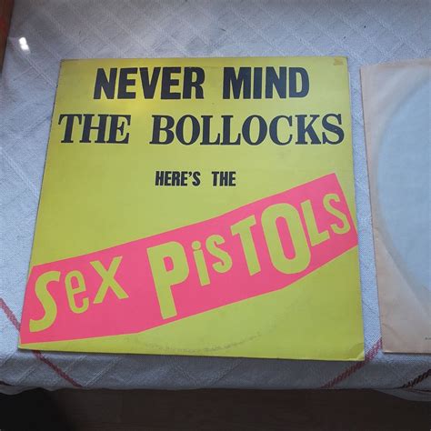 Se produkter som liknar Sex pistols Never Mind The B på Tradera