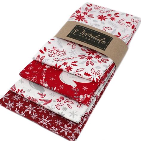 4 Fat Quarters Bundle Christmas Doves Overdale Fabrics