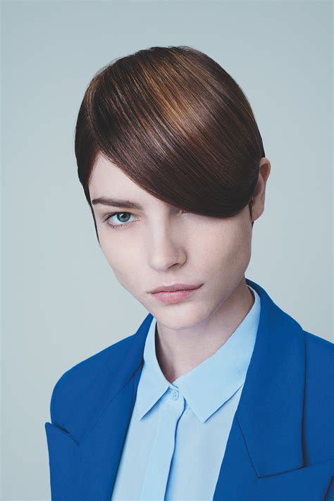 Essential Looks VivID Collection Von Schwarzkopf Professional